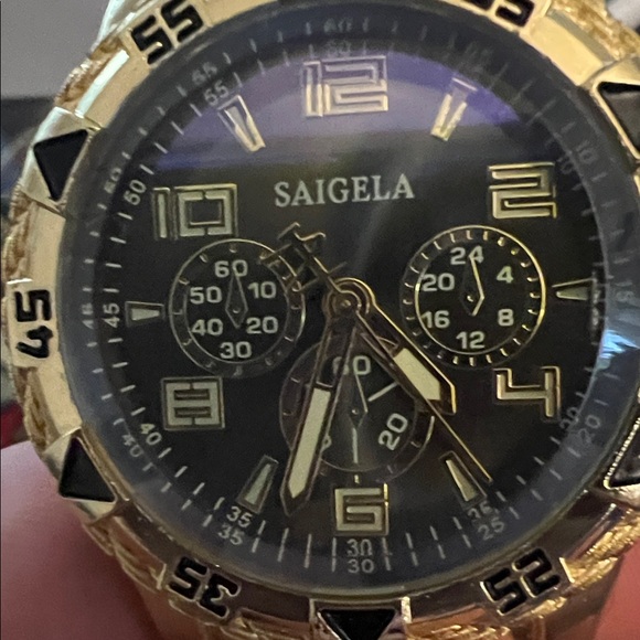 Gold Men's Watch New - Picture 3 of 4